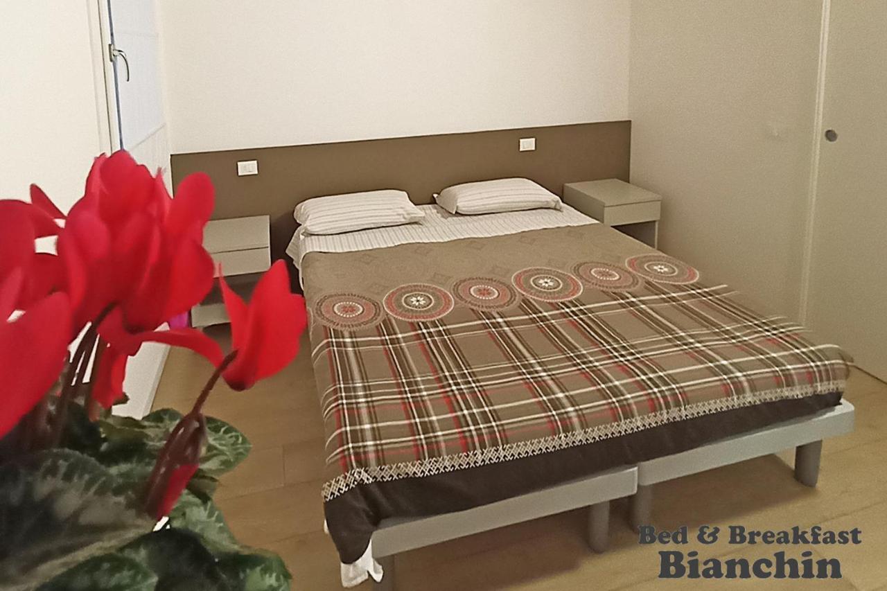 B&B Bianchin Via Trieste 67 Fiumicello-Villa Vicentina Sant'Antonio  ภายนอก รูปภาพ