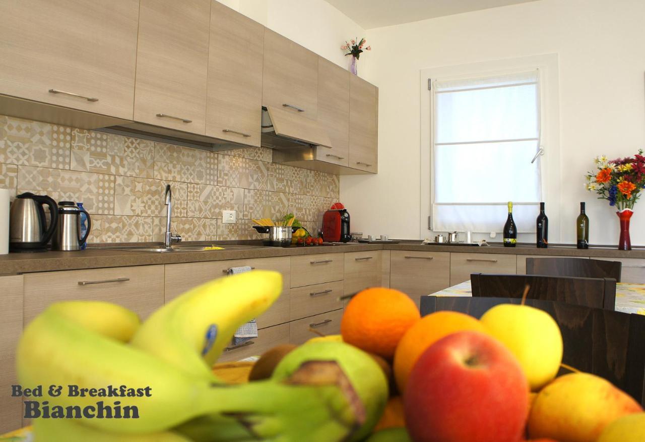 B&B Bianchin Via Trieste 67 Fiumicello-Villa Vicentina Sant'Antonio  ภายนอก รูปภาพ