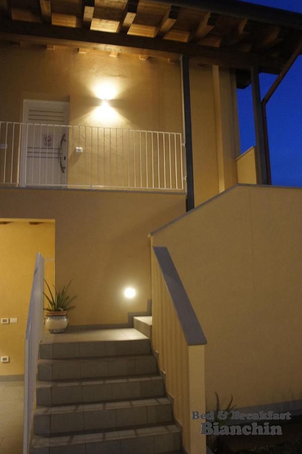 B&B Bianchin Via Trieste 67 Fiumicello-Villa Vicentina Sant'Antonio  ภายนอก รูปภาพ